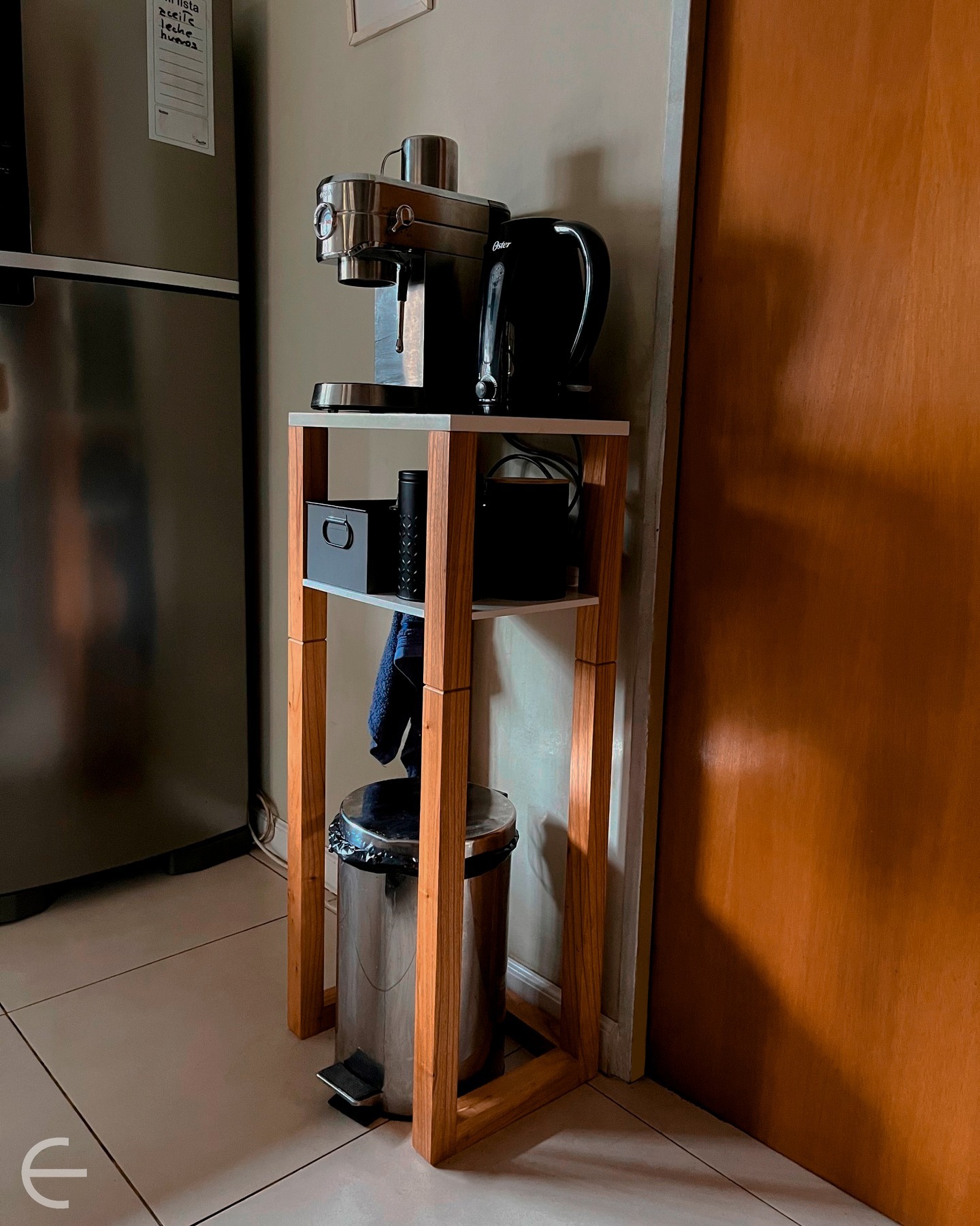 Mueble rincón café entregado